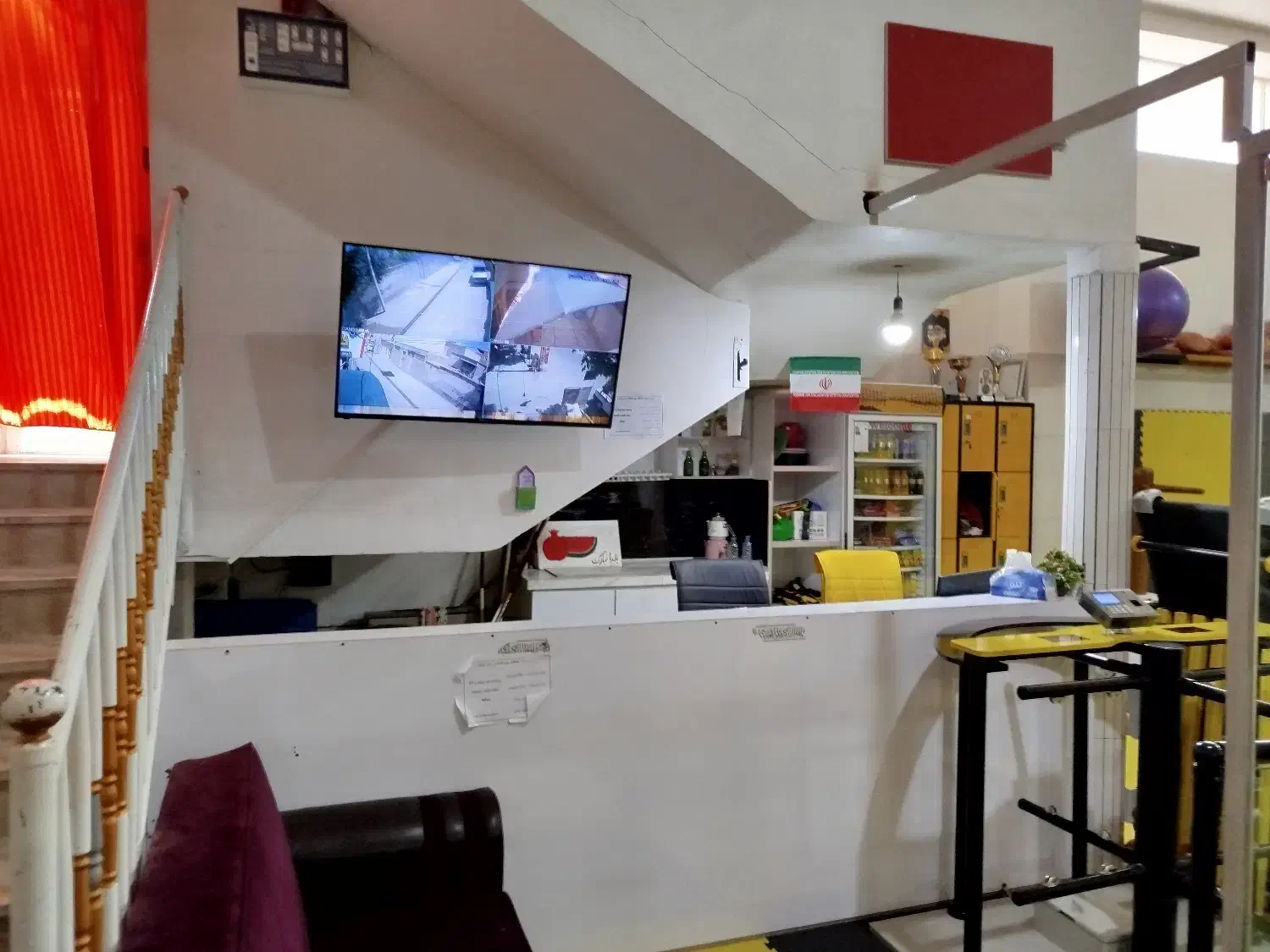 منشی خانم جهت کار در باشگاه|استخدام اداری و مدیریت|آشخانه, |دیوار