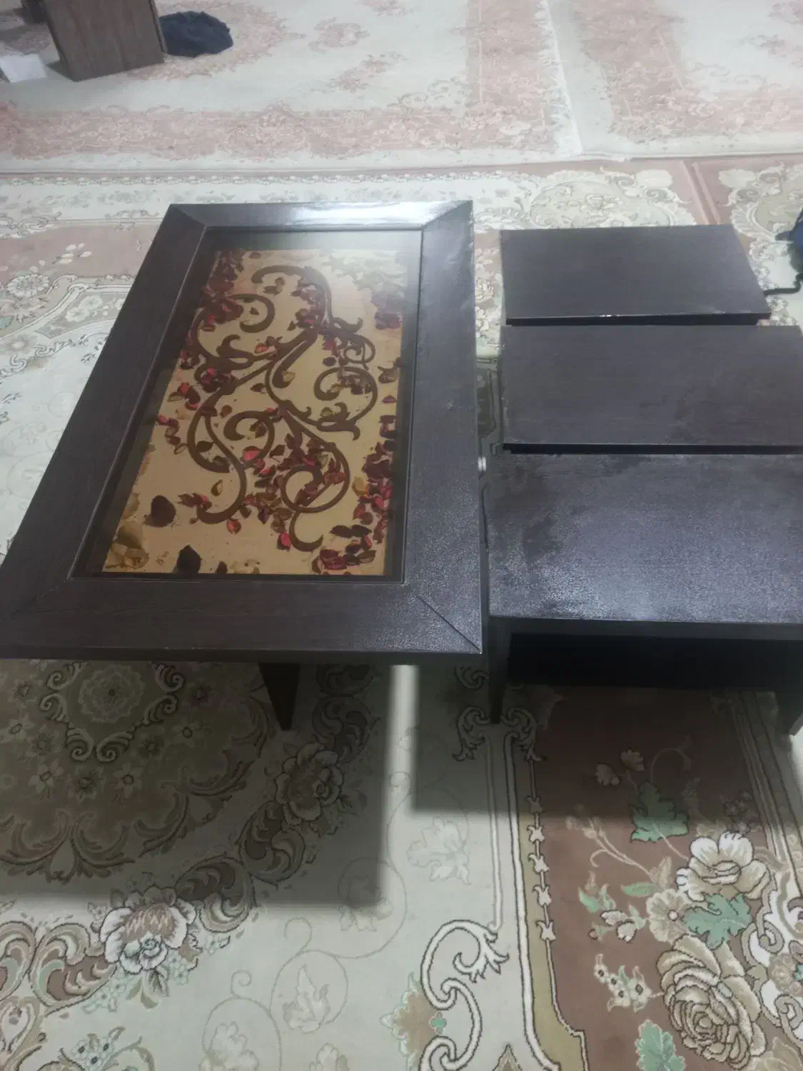 میز جلو مبلی به همراه چهارتا عسلی|مبلمان خانگی و میز عسلی|اصفهان, قهجاورستان|دیوار