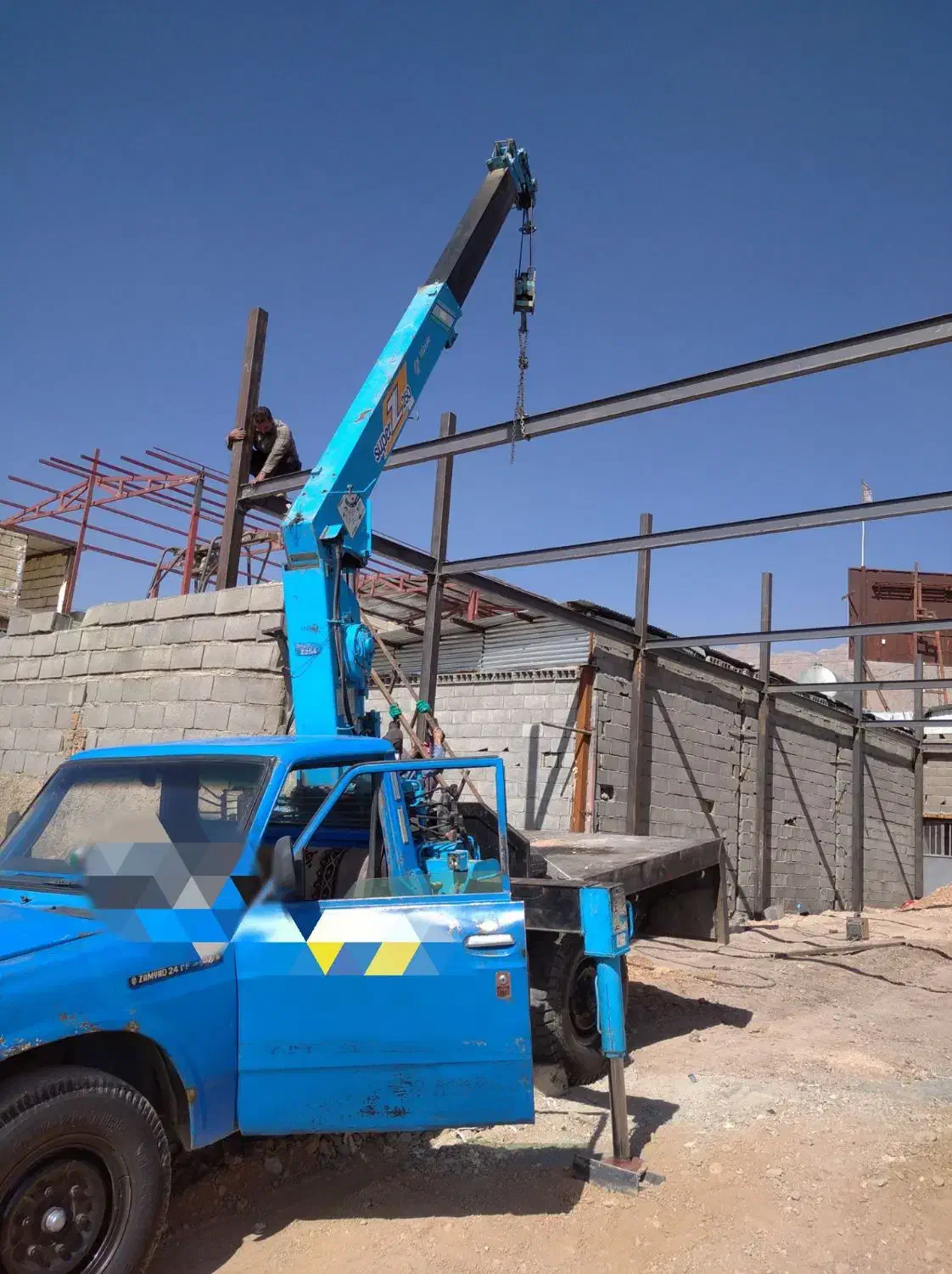 نیسان جرثقیل به ارتفاع 10 متر|خدمات حمل و نقل|کرمانشاه, |دیوار