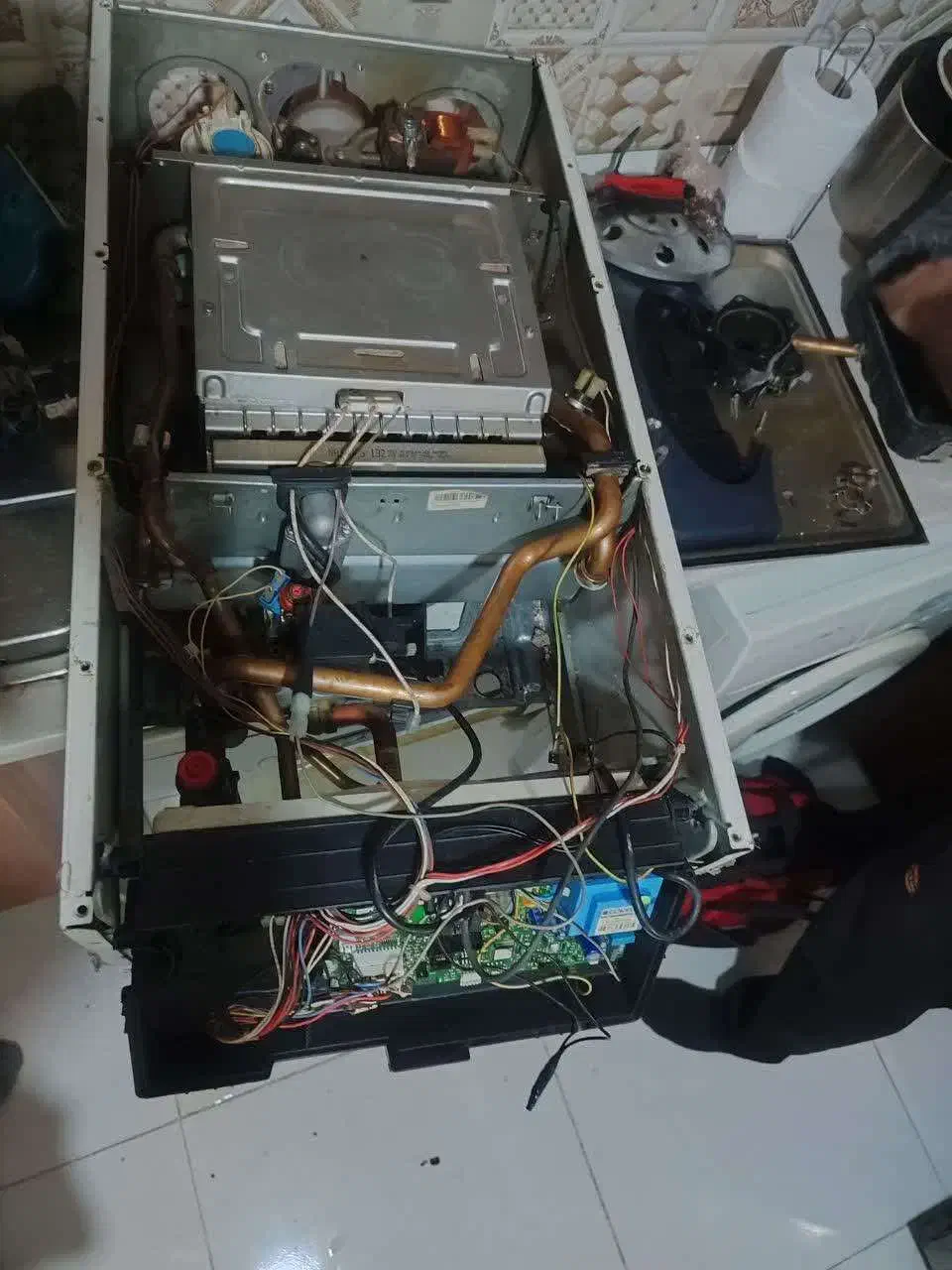 تعمیر و سرویس پکیج|خدمات پیشه و مهارت|شیراز, معالی‌آباد|دیوار