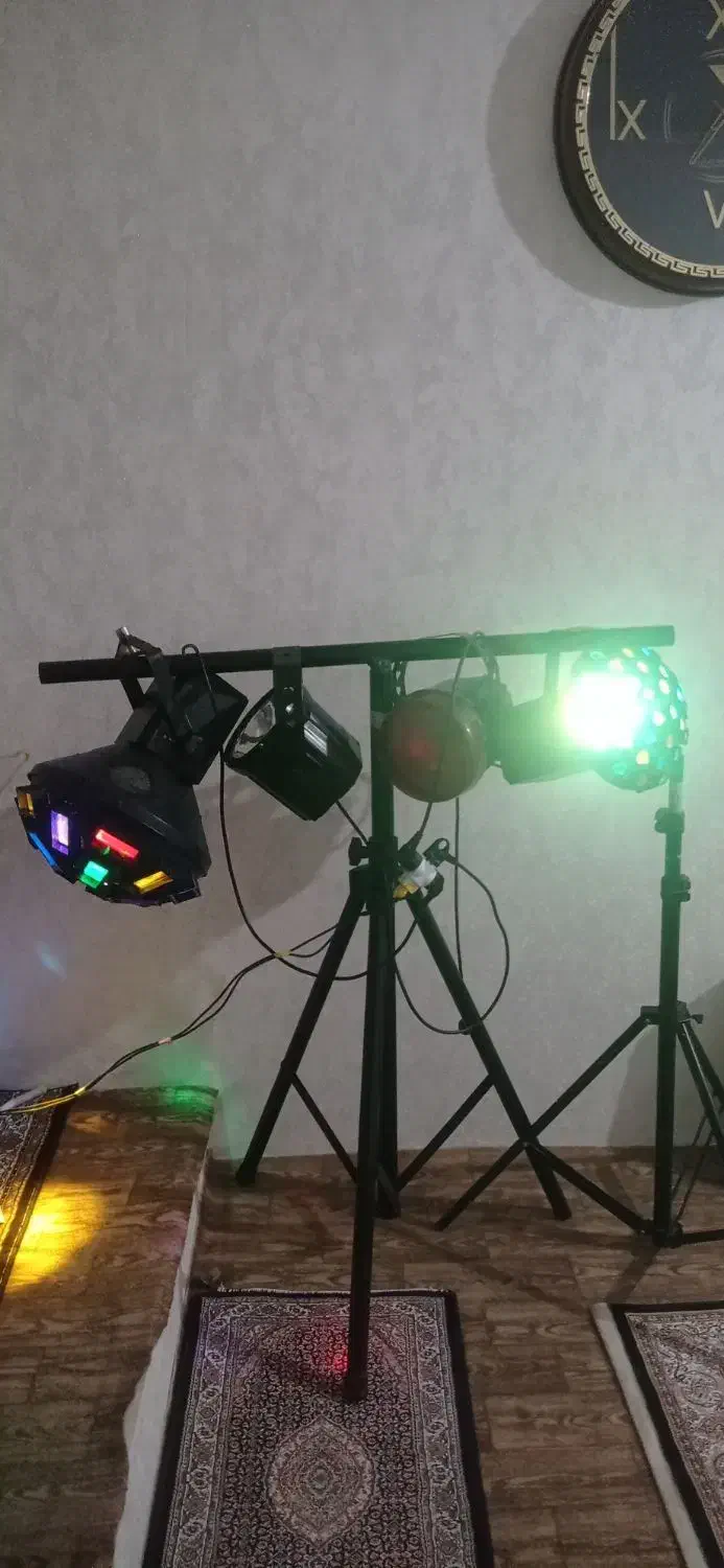 رقص نور|ریسه و چراغ تزئینی|اردبیل, |دیوار