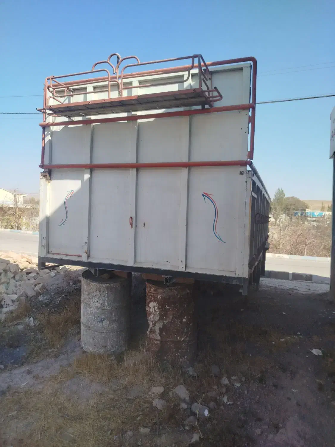 اتاق پشت ایسوزو|قطعات یدکی و لوازم جانبی|کوهین, |دیوار