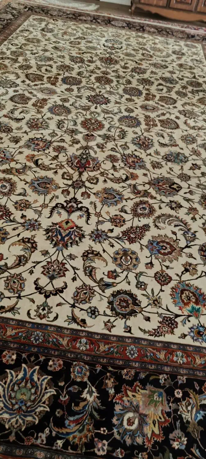 فرش دستباف 22 متری حرم امام رضا (ع)|فرش|تبریز, |دیوار