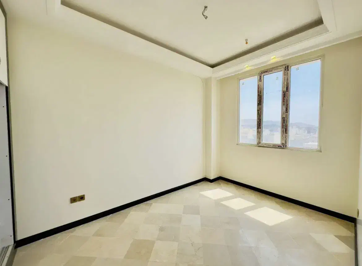 ۱۲۰متر ۲ خواب نوساز فلکه اول تهرانپارس