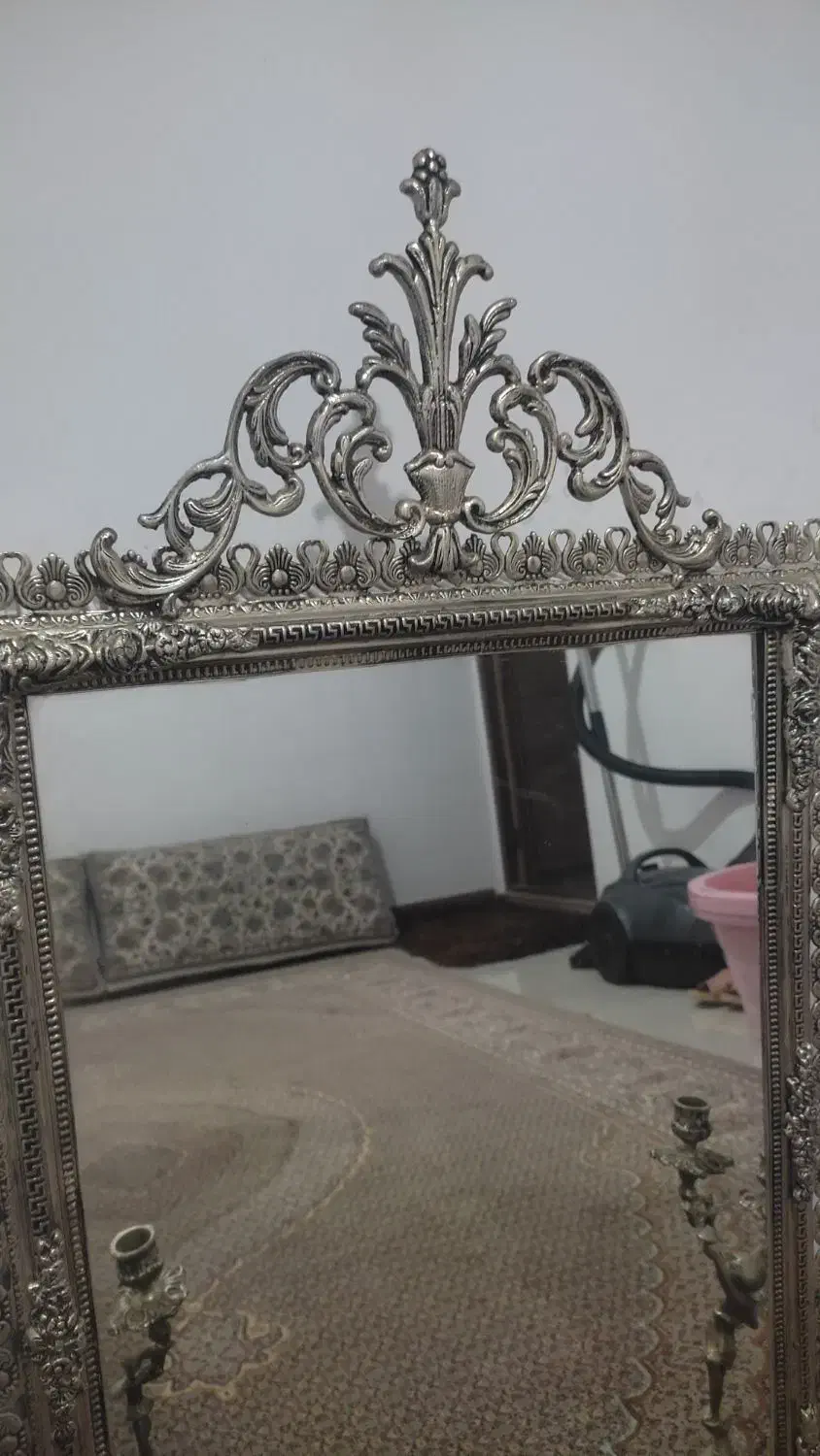 آینه و شمعدان برنز|آینه|اراک, |دیوار