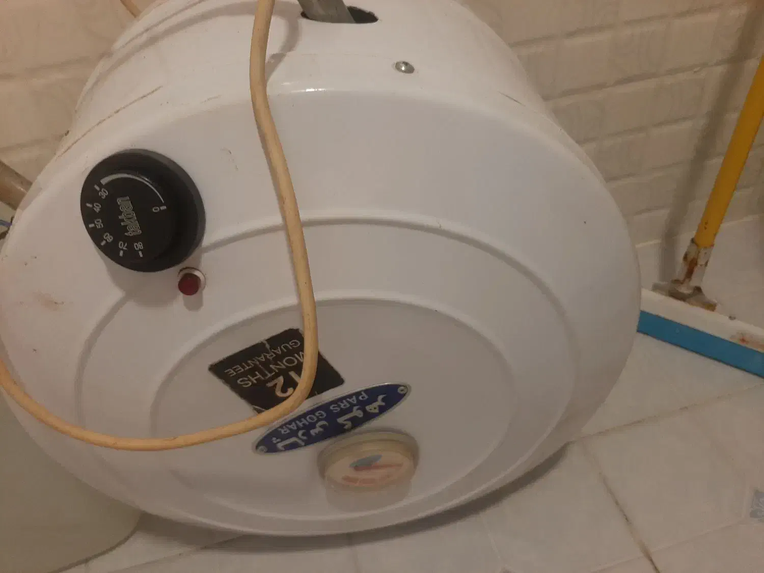 آبگرمکن دیواری|آبگرمکن، پکیج، شوفاژ|دوگنبدان, |دیوار