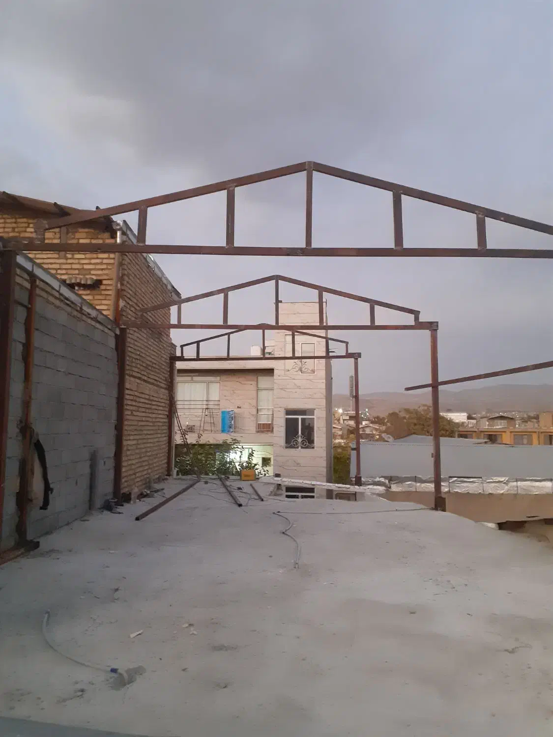 جوشکاری)سیاری|خدمات پیشه و مهارت|بروجرد, |دیوار