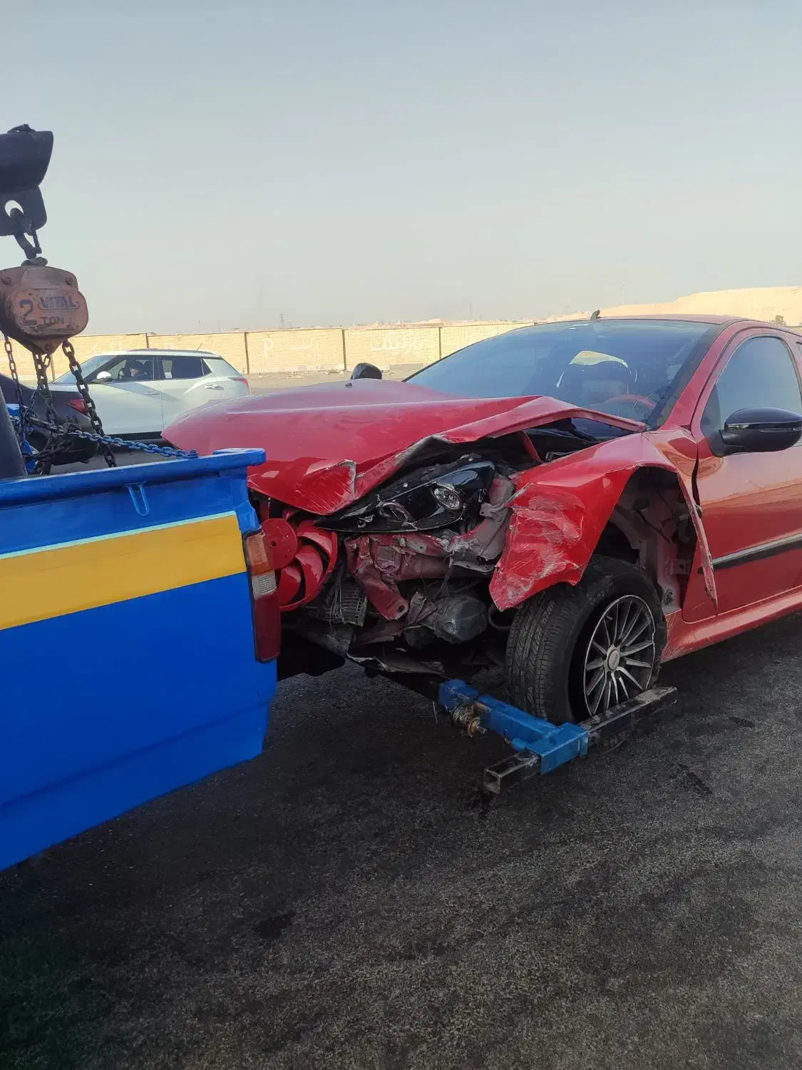 یدک کش یدکش چرخگیر خودروبر امداد خودرو جرثقیل|خدمات حمل و نقل|کرج, گوهردشت|دیوار