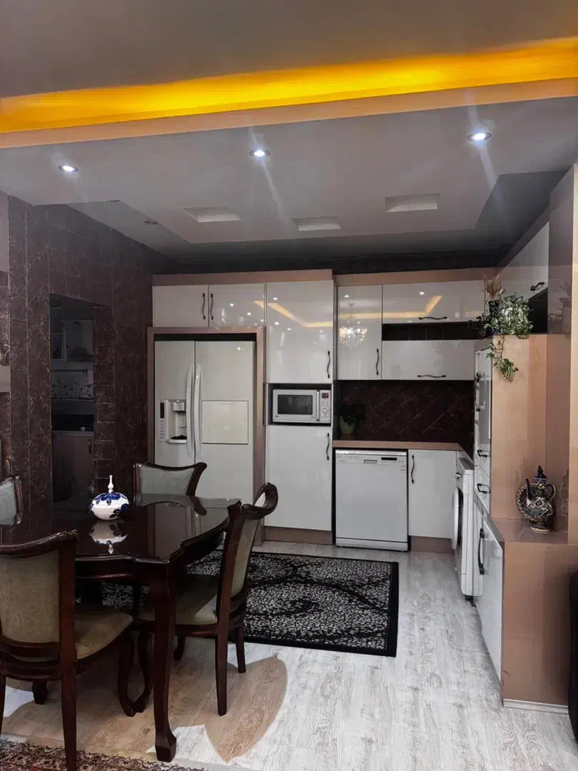 اجاره آپارتمان شیک 110 متر/ خیابان نور|اجارهٔ آپارتمان|آمل, |دیوار