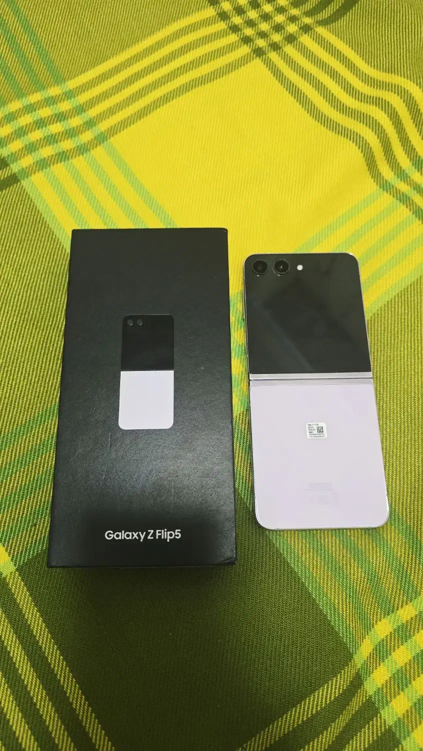 Samsung z flip 5 256G|موبایل|تهران, نازیآباد|دیوار