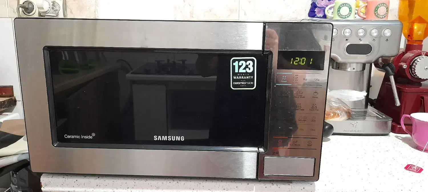 ماکروویو سامسونگ درحد نو بدون خط وخش وتعمیر|اجاق گاز و لوازم برقی پخت‌وپز|ملارد, |دیوار