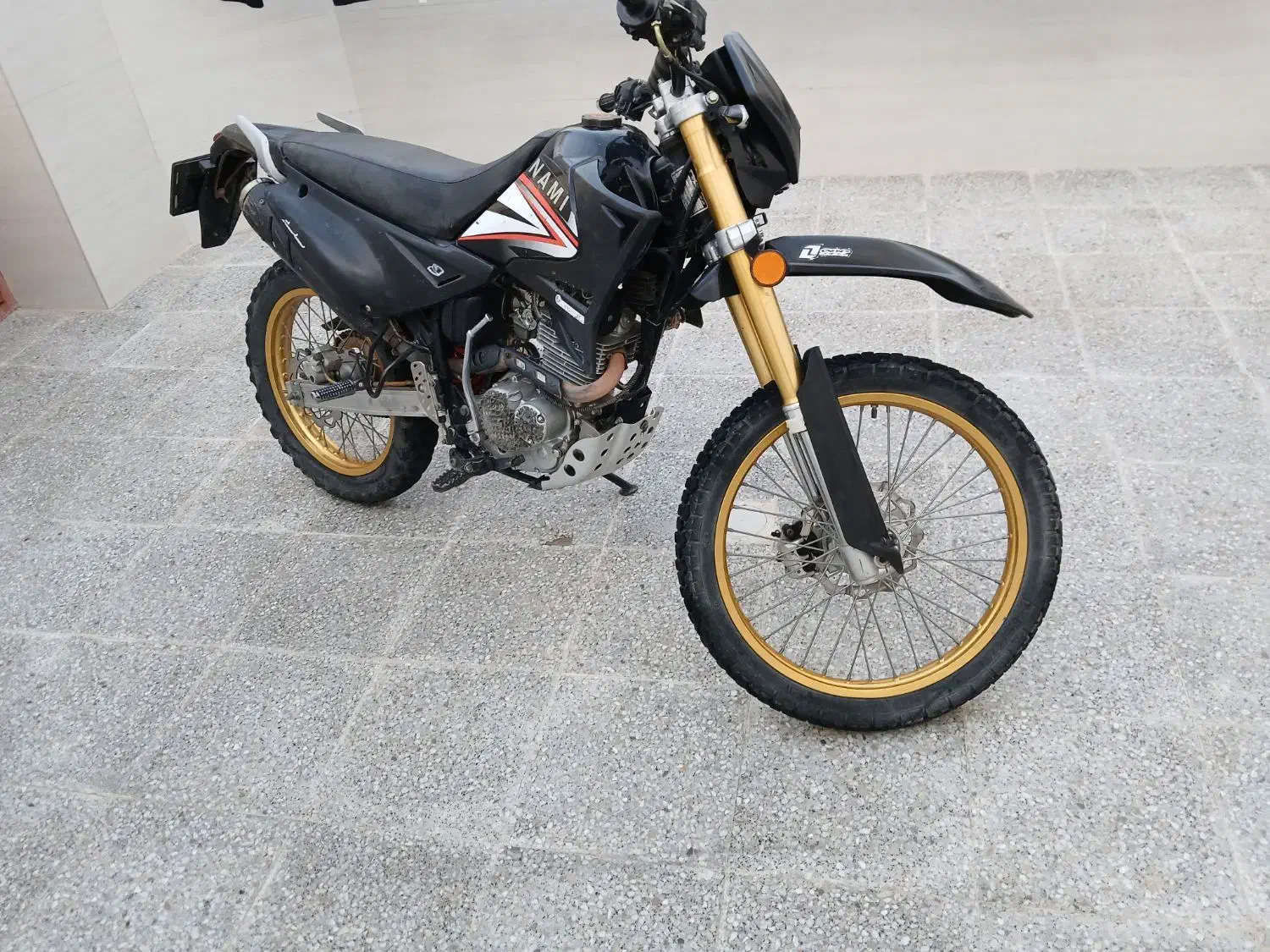 تریل 200|موتورسیکلت|فردوس (خراسان), |دیوار