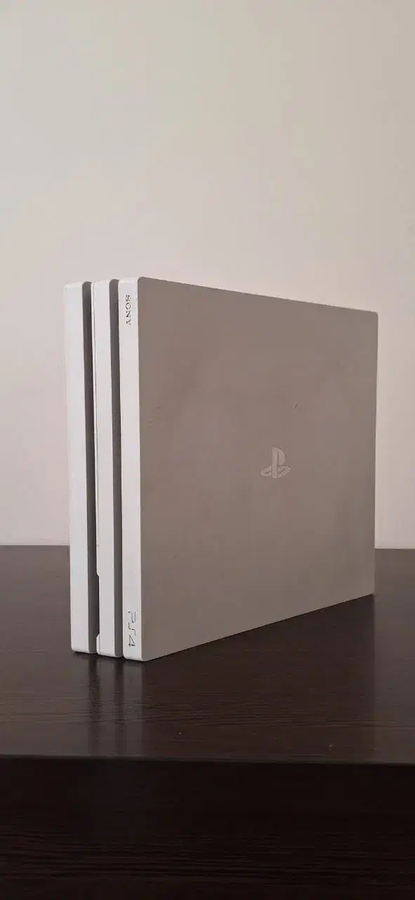 یک دستگاه پی اس فور پرو کپی خور یک ترا|کنسول، بازی ویدئویی و آنلاین|تهران, تجریش|دیوار