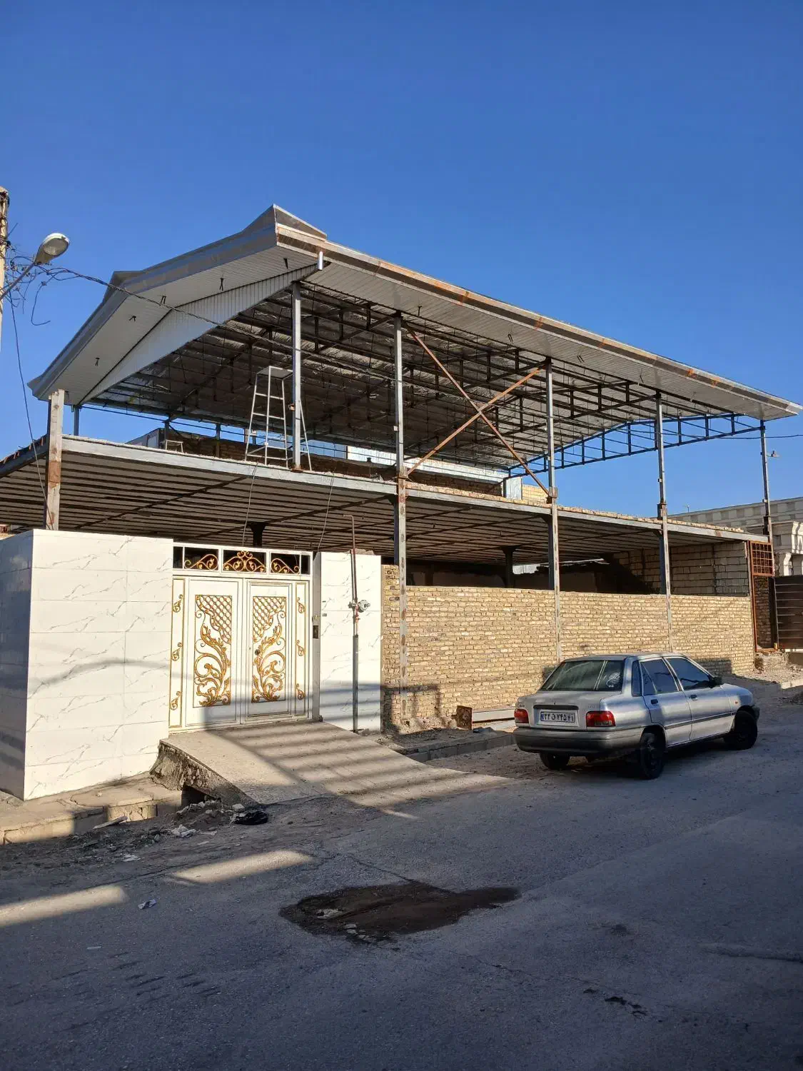 نصب شیروانی و سوله با نماهای مختلف|خدمات پیشه و مهارت|پلدختر, |دیوار