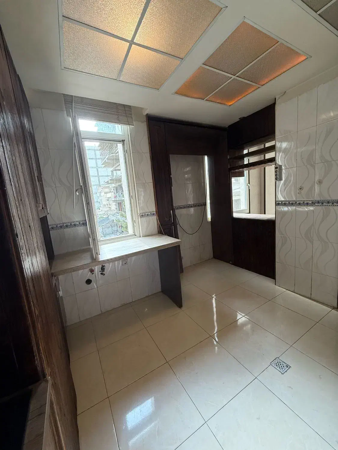 آپارتمان110متری2پارکینگ روبه آفتاب عظیمیه بهارستان|فروش آپارتمان|کرج, عظیمیه|دیوار