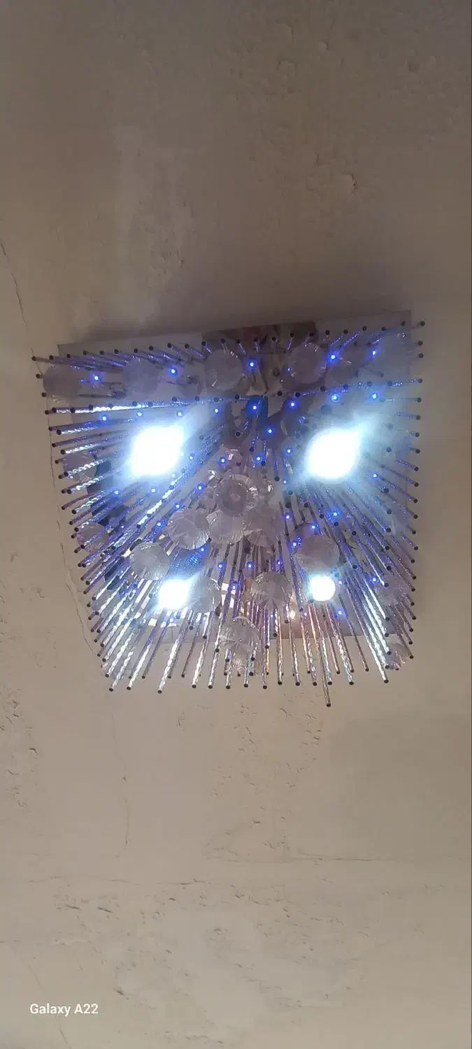 سه عدد لوستر سقفی و آیفن تصویری|لوستر و چراغ آویز|همدان, |دیوار