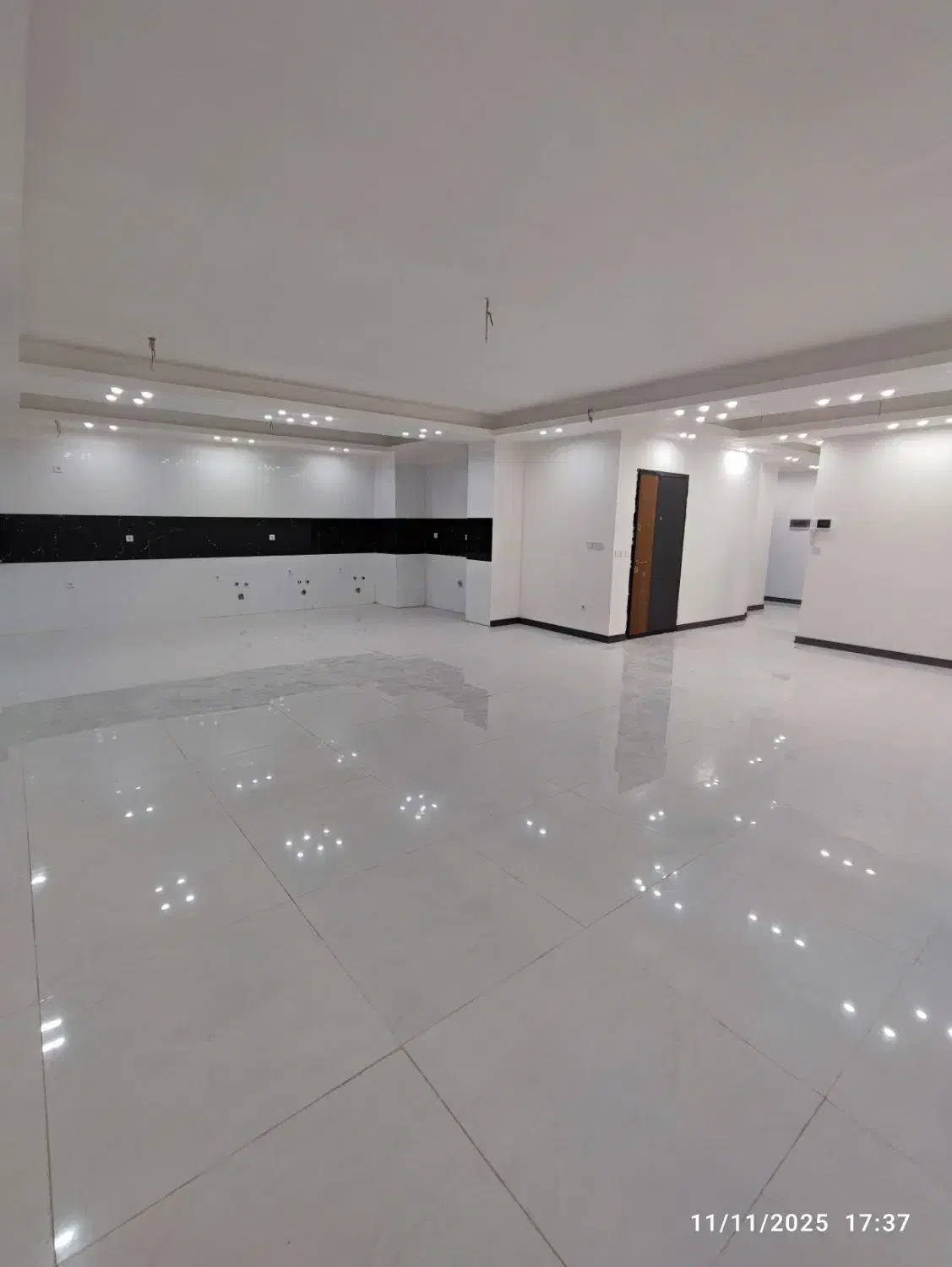 آپارتمان ۱۵۰متری لوکس هشتگرد شهرک ولیعصر|فروش آپارتمان|هشتگرد, شهرک ولیعصر (مصلی)|دیوار