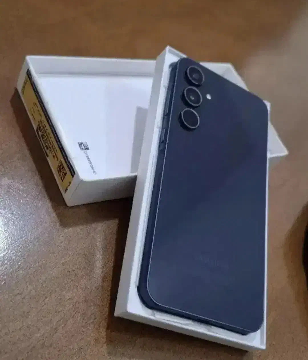 سامسونگ A55 5G Galaxy Samsung ویتنام مشکی|موبایل|رباطکریم, رباطکریم|دیوار