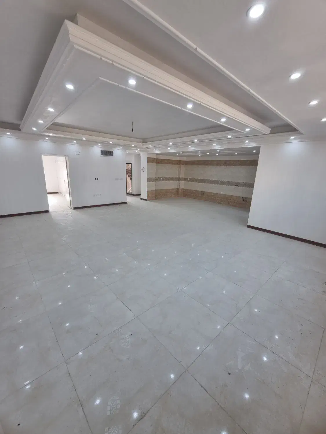 ۱۴۱ متر خام گرجی سند اماده|فروش آپارتمان|رباط‌کریم, رباط‌کریم|دیوار