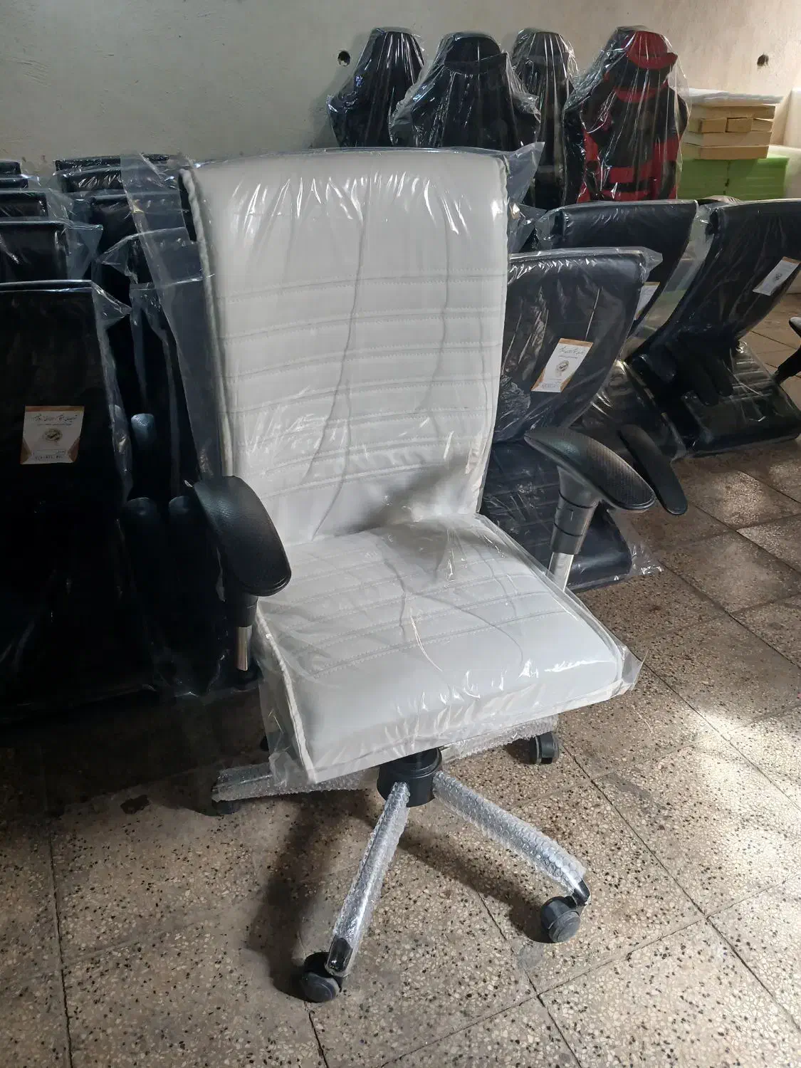 تولیدی و پخش صندلی کرکره ای کارمندی مبلمان اداری|دفتر کار|تهران, شهید رجایی|دیوار