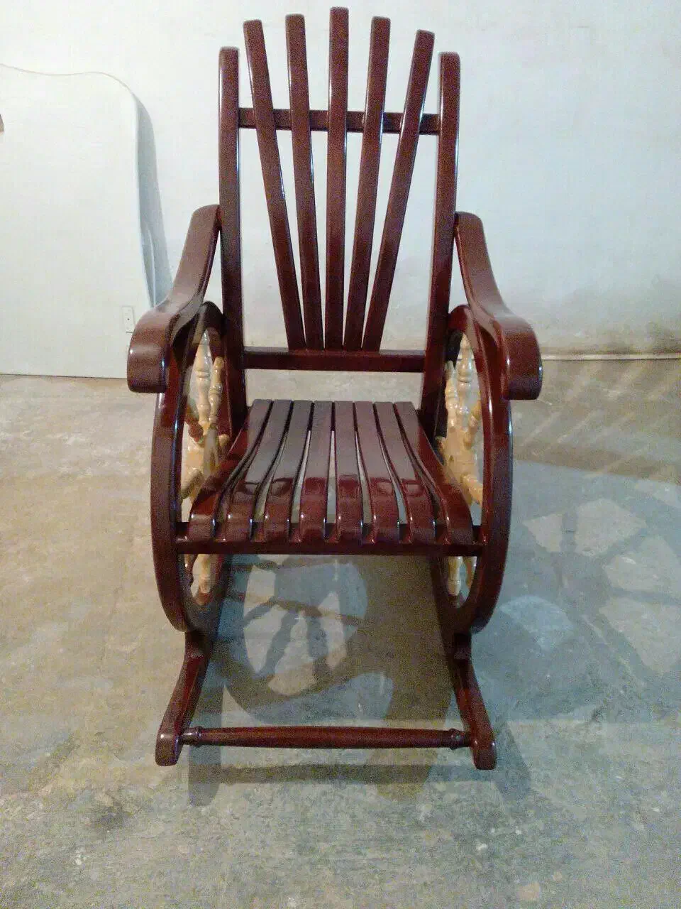 نقاشی چوب وکابینت (پلی اورتان )وساختمانی نوین|خدمات پیشه و مهارت|گرگان, |دیوار