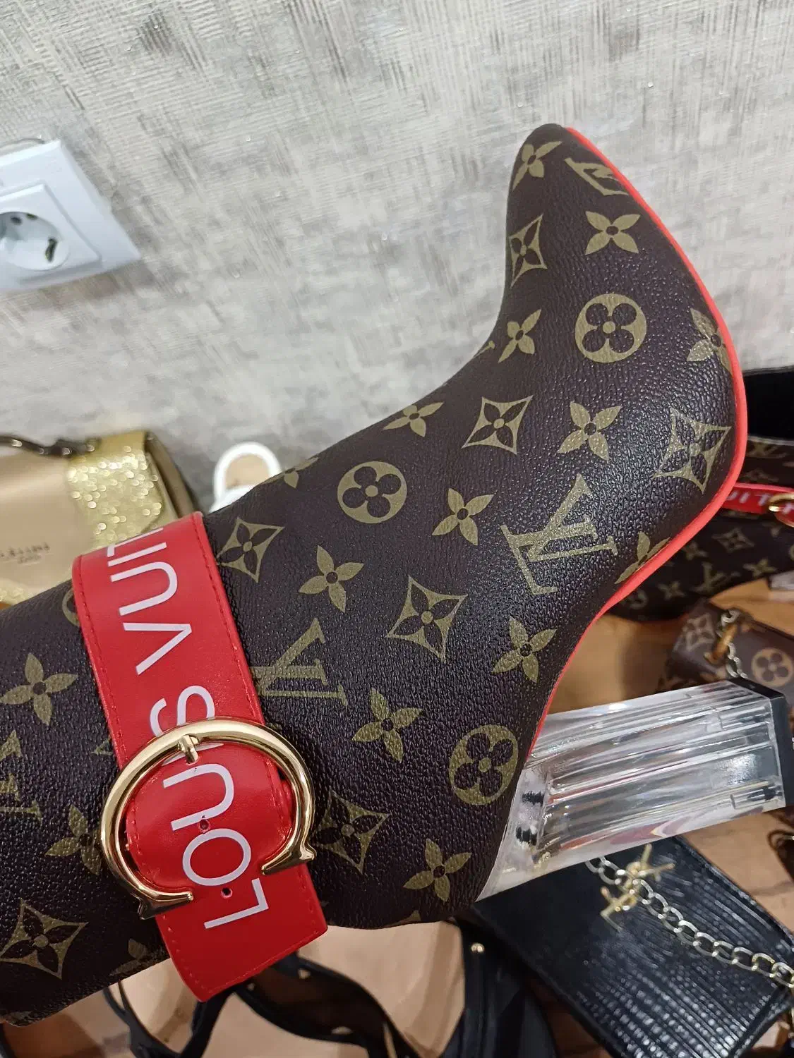 کیف وکفش ومانتو|کیف، کفش، کمربند|اهواز, نادری|دیوار