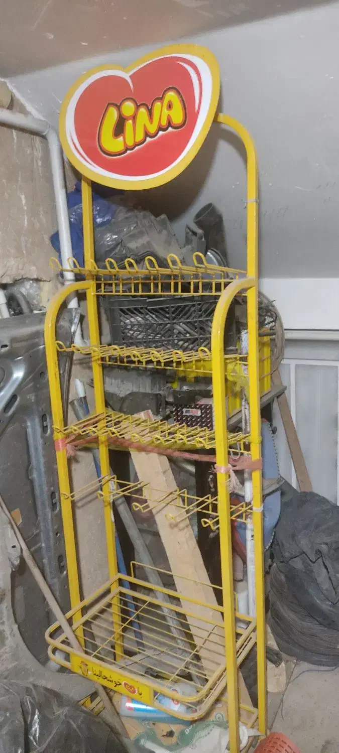 لوازم سوپرمارکت و مقداری لوازم آرماتوربندی وبنایی|ماشین‌آلات صنعتی|قم, زند آباد|دیوار