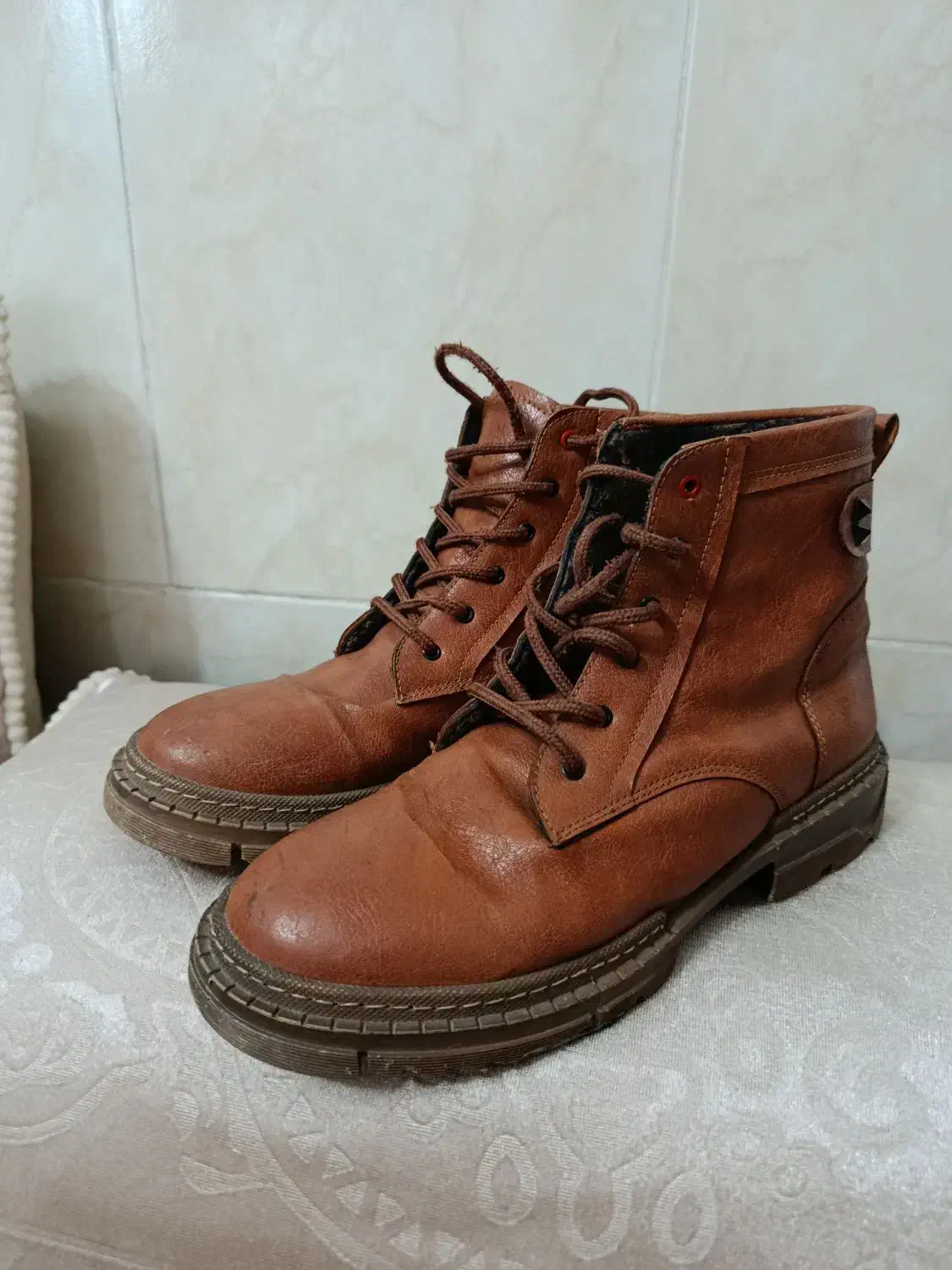 بوت سایز 40|کیف، کفش، کمربند|نیشابور, شهید بهشتی|دیوار