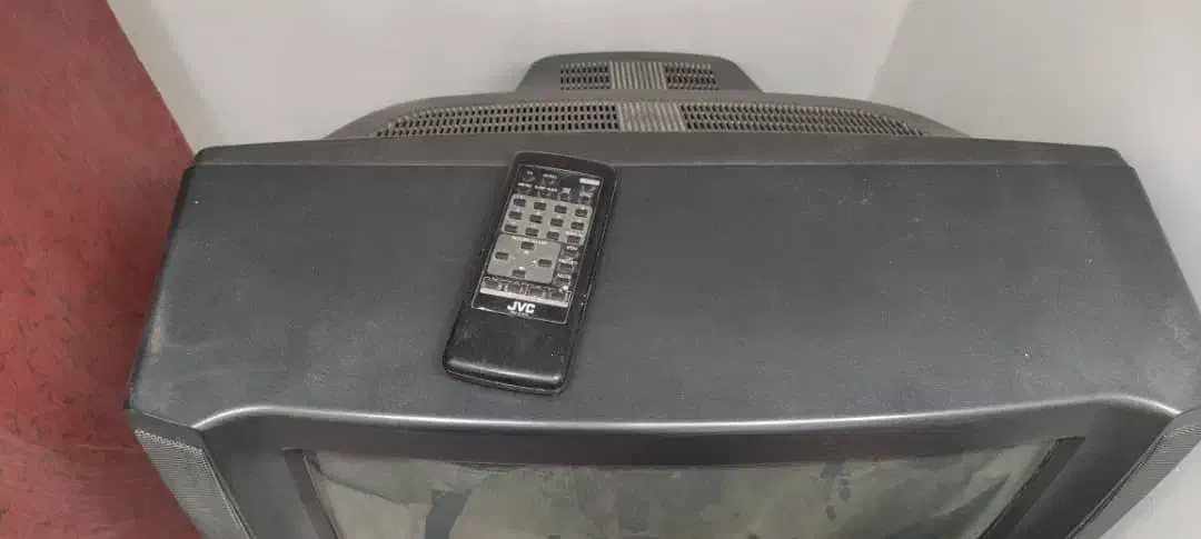 تلوزیون JVC|تلویزیون و پروژکتور|نجف‌آباد, فردوسی شمالی|دیوار