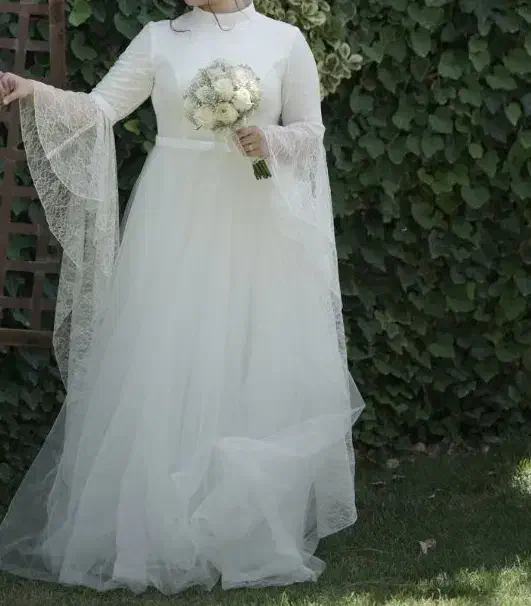 لباس عروس نامزدی (خاص)|لباس|اصفهان, شفق|دیوار