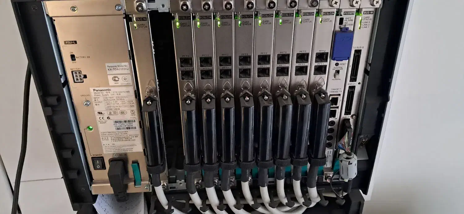 نصب سرور شبکه سانترال تلفن دوربین زیرساخت FTTH|خدمات پیشه و مهارت|تهران, عباس‌آباد|دیوار