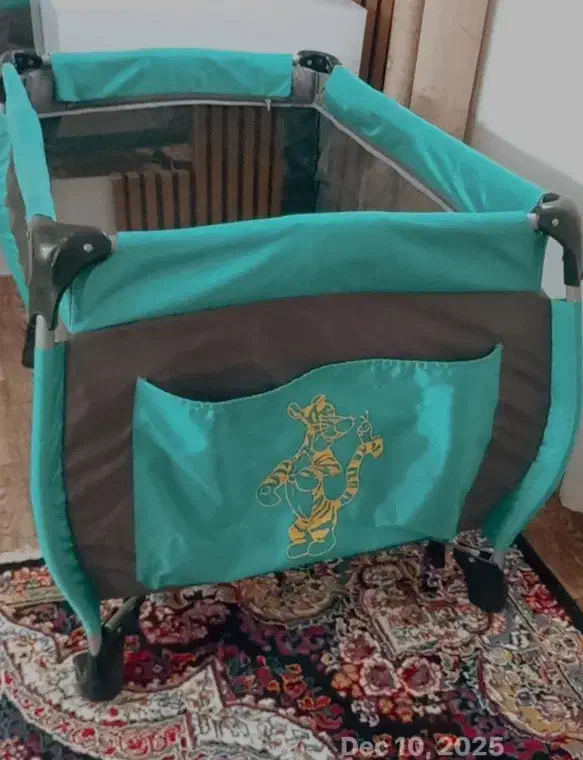 تخت نوزاد|تخت و صندلی بچه|مرند, |دیوار