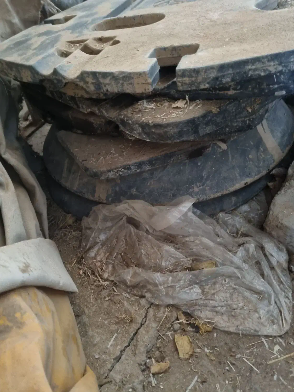 لنگر جلو عقب تراکتور نیوهلند وزنه|قطعات یدکی و لوازم جانبی|جعفرآباد, |دیوار