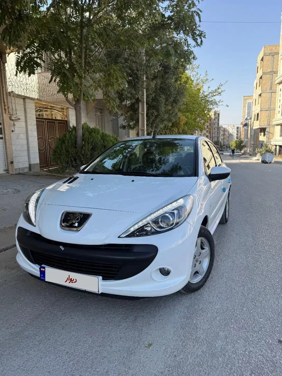 پژو ۲۰۷ فرمان برقی مدل ۱۴۰۱ فول سقف فلز خشک|خودرو سواری و وانت|کرمانشاه, |دیوار