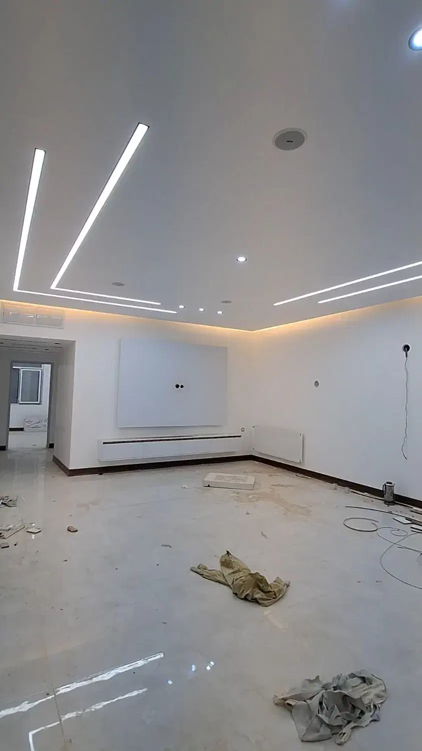 نقاشی و رنگ آمیزی ساختمان|خدمات پیشه و مهارت|میبد, |دیوار