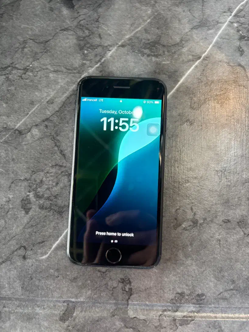 iphone se 2020|موبایل|تهران, المهدی|دیوار