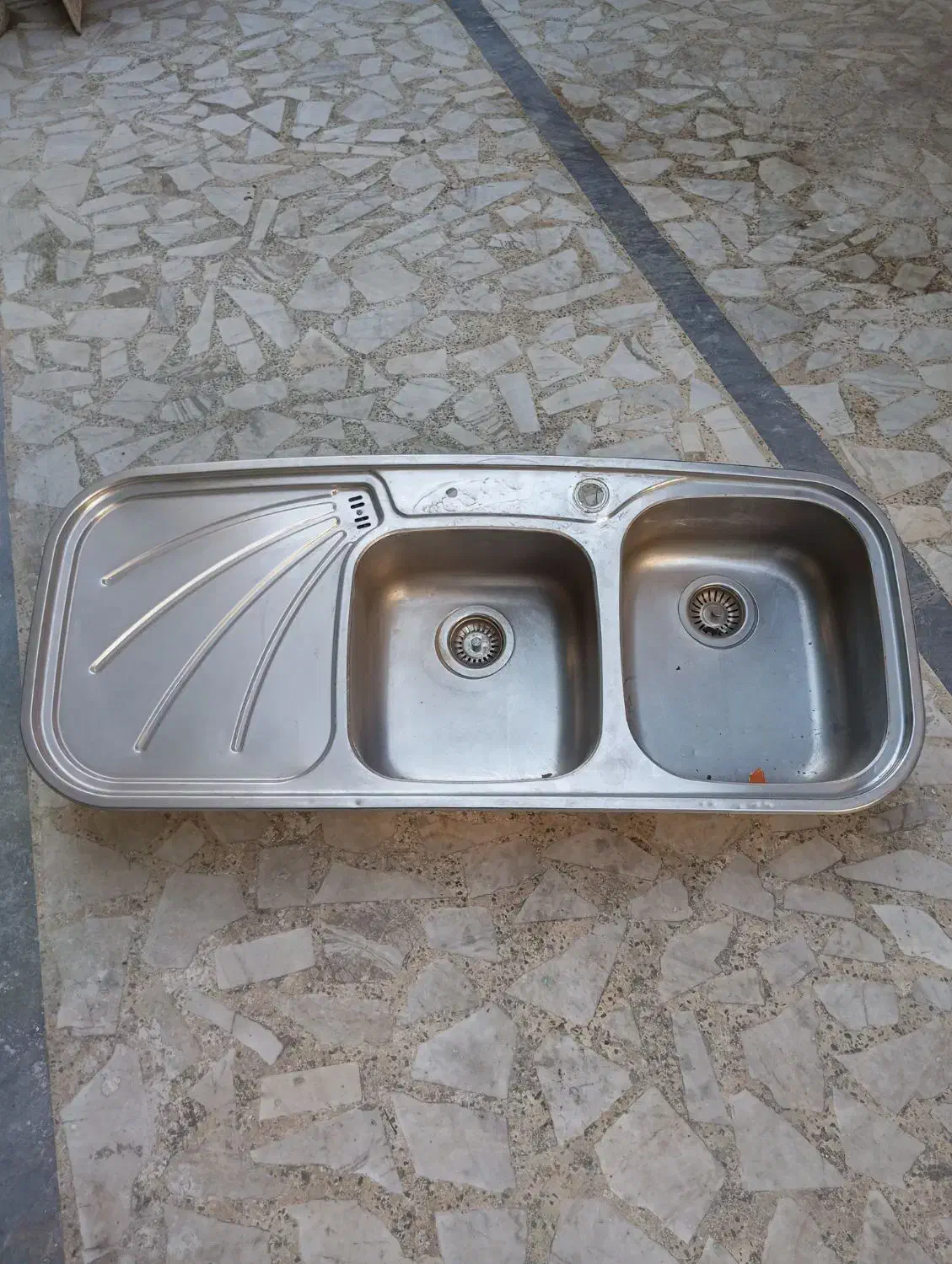 سینک در حد نو|آب‌چکان و نظم‌دهنده ظروف|رشت, حمیدیان|دیوار