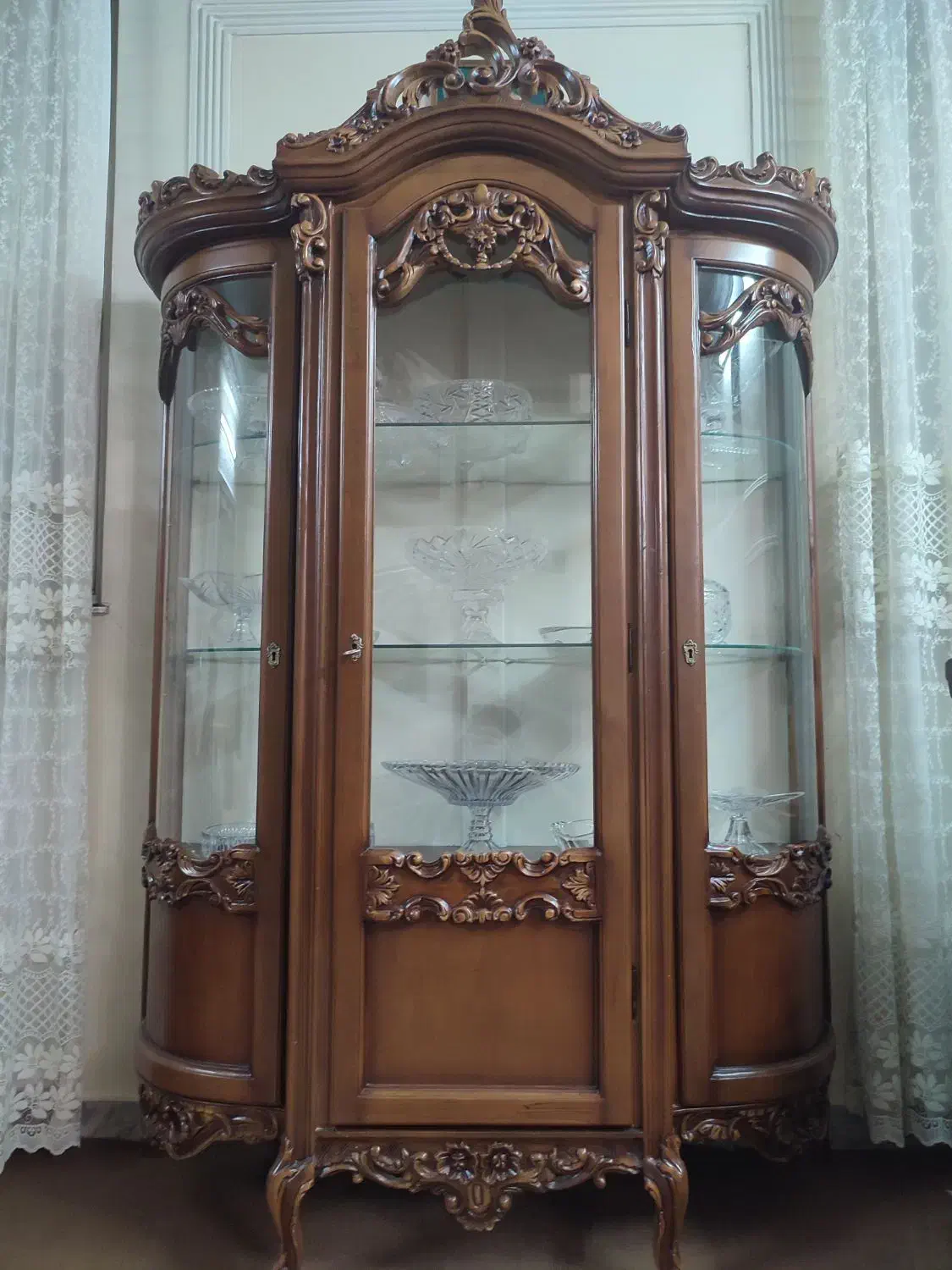 بوفه|بوفه، ویترین، کنسول|دماوند, دماوند|دیوار