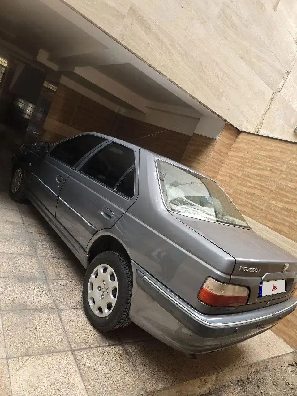 پژو پارس ۹۲ بیرنگ کم کار|خودرو سواری و وانت|ری, تقی آباد|دیوار