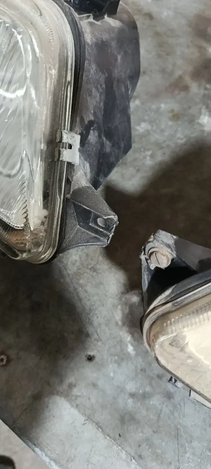 چراغ جلو پژو|قطعات یدکی و لوازم جانبی|ماکو, |دیوار