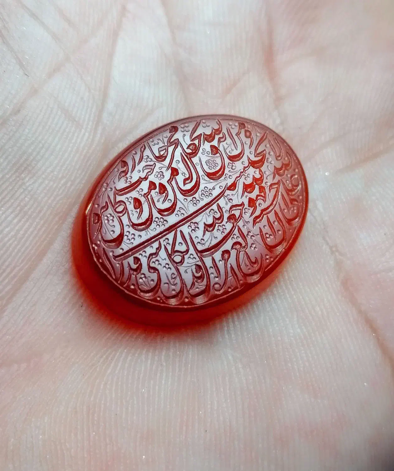 حکاکی نگین|جواهرات|مشهد, کارگران|دیوار