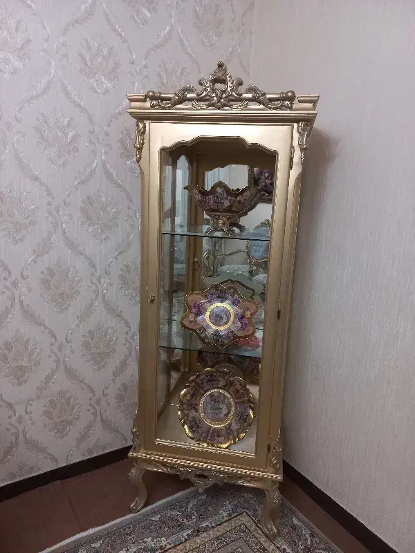 بوفه تمام چوب قزل گوز(راش)|بوفه، ویترین، کنسول|اردبیل, |دیوار