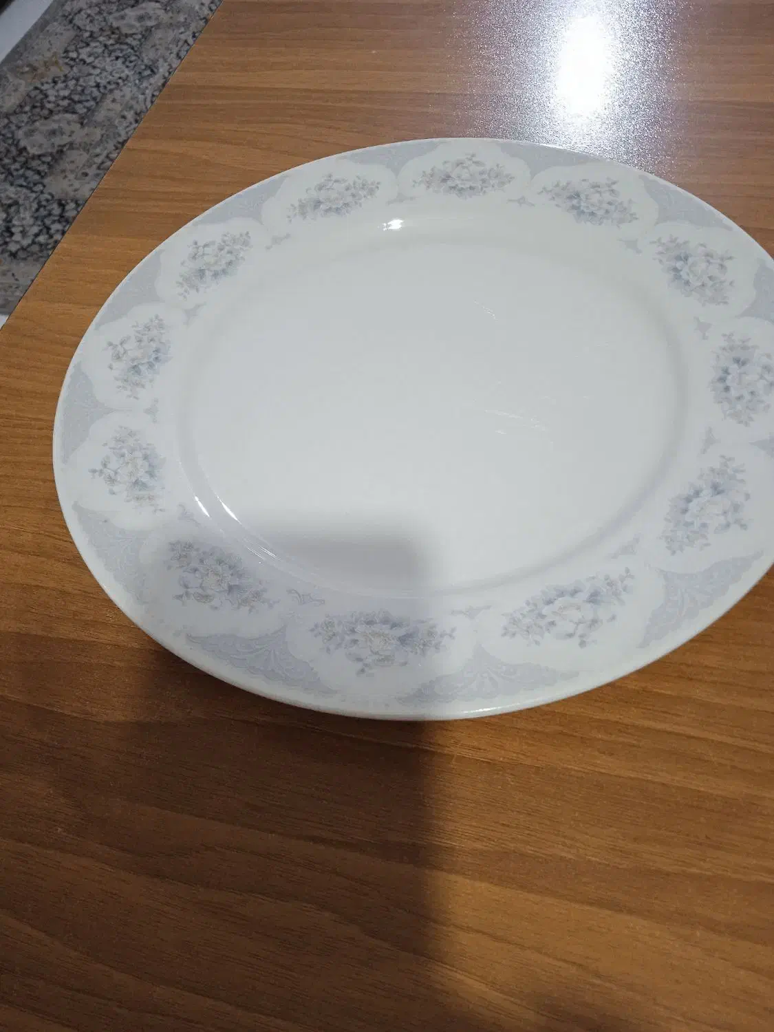 بشقاب|ظروف سرو و پذیرایی|تهران, کوی بیمه|دیوار