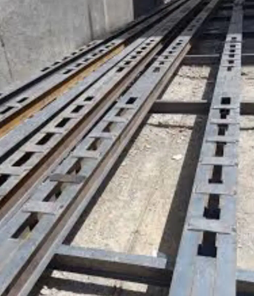 جوشکاری‌اسکلت و.برشکاری..|خدمات پیشه و مهارت|قزوین, |دیوار