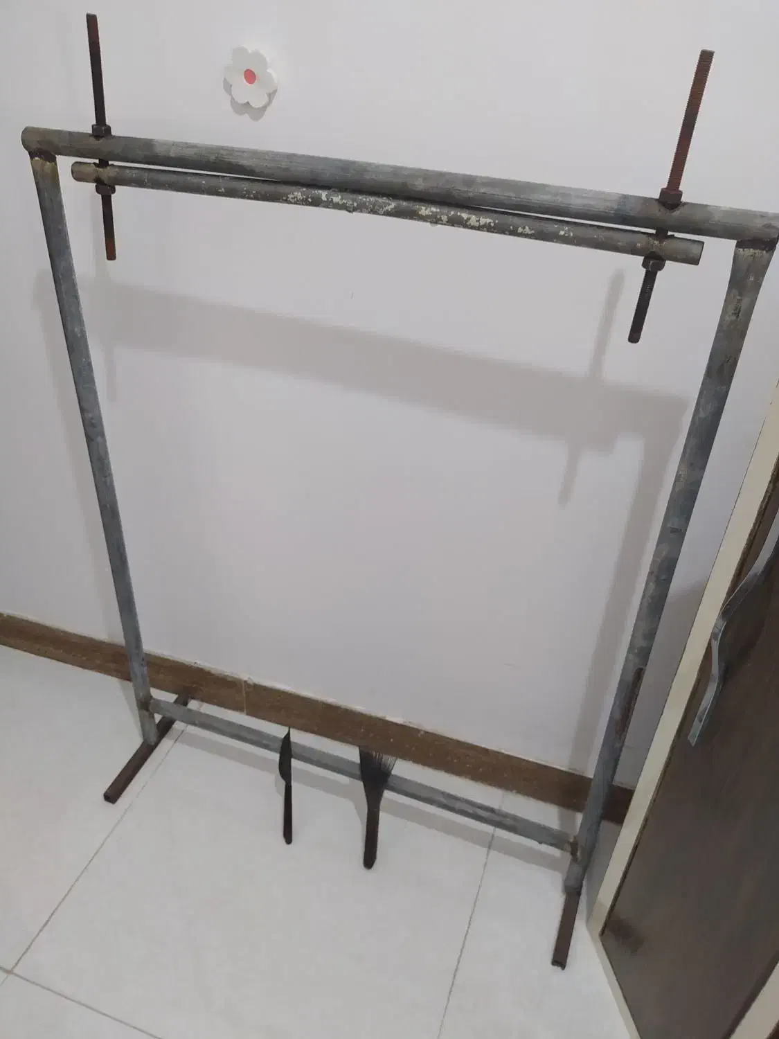 دار قالی دست بافت|لوازم خیاطی و بافتنی|ساری, |دیوار