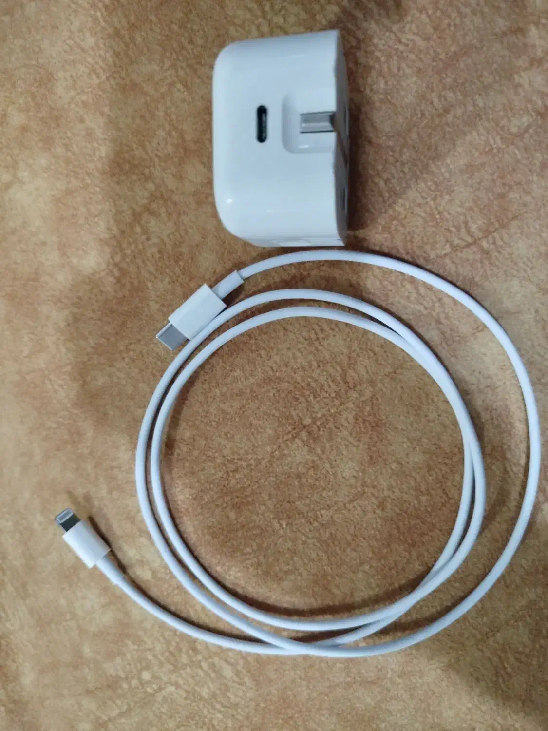 شارژر آیفون اصلی|لوازم جانبی موبایل و تبلت|زابل, |دیوار