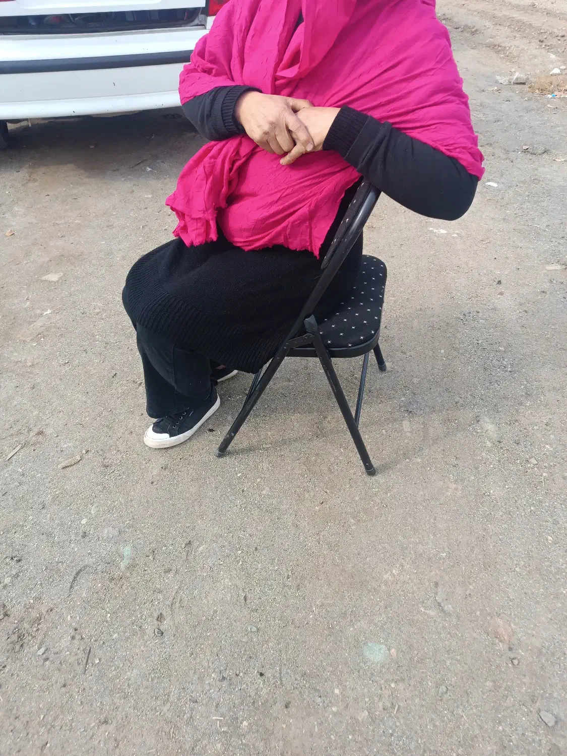 صندلی فلزی تاشو|صندلی و نیمکت|پردیس, فاز ۲|دیوار