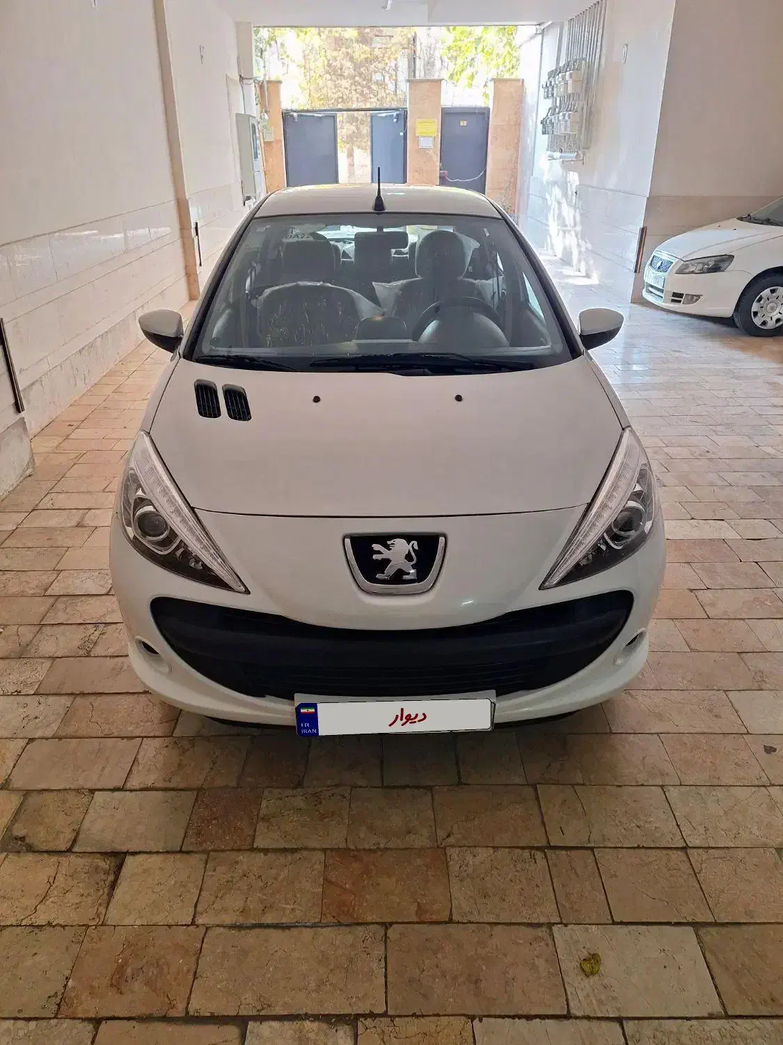 پژو 207 بسیار تمیز|خودرو سواری و وانت|مشهد, جانباز|دیوار