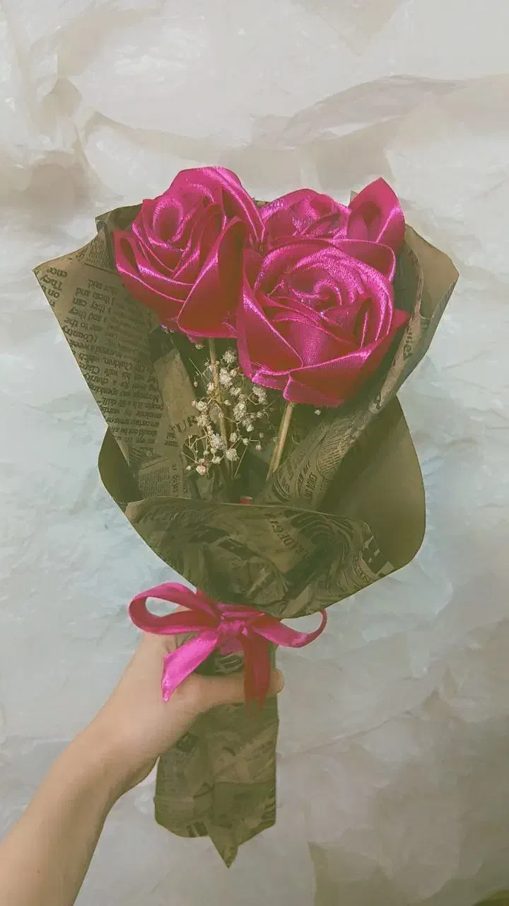 گل رز مصنوعی|گل مصنوعی|رشت, جانبازان|دیوار