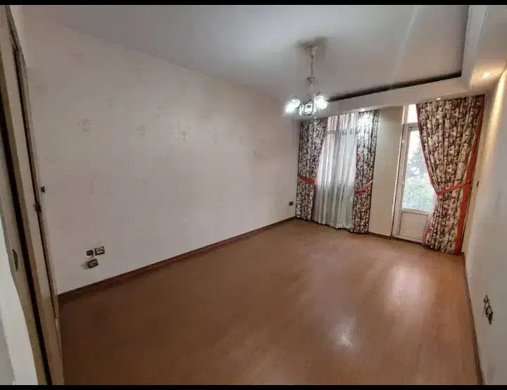 ۲۰۰ متر ، ۳ خواب ، تک واحدی فول ، نور و نقشه